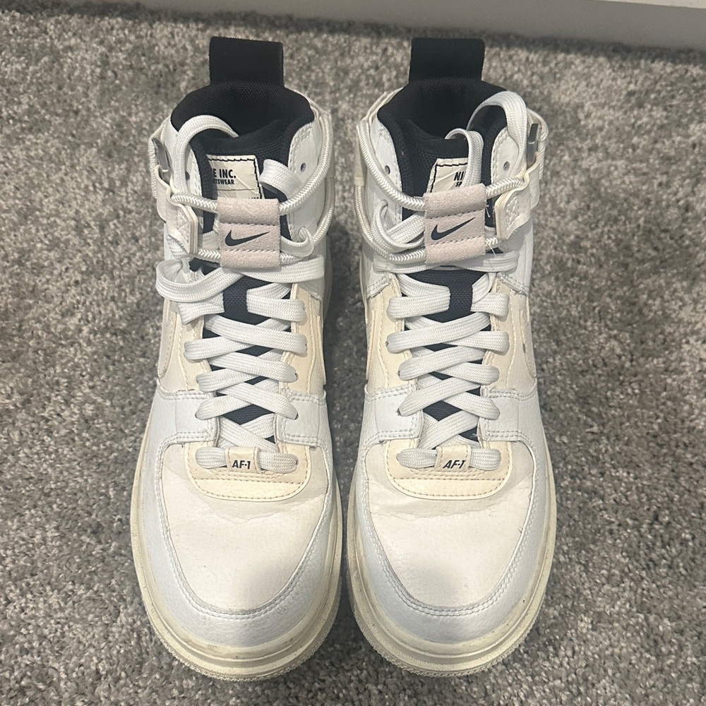 Nike High Top Sneakers in White & Black